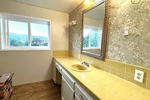 4848 Tiller Trail Hwy, Canyonville, OR 97417 - Photo 22