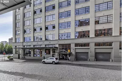 1314 NW Irving St #504, Portland, OR 97209 - Photo 36