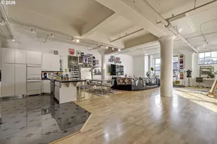 1314 NW Irving St, Portland, OR 97209 - Photo 4