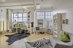 1314 NW Irving St, Portland, OR 97209 - Photo 2