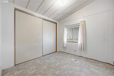 450 SE Lacreole Dr #128, Dallas, OR 97338 - Photo 24