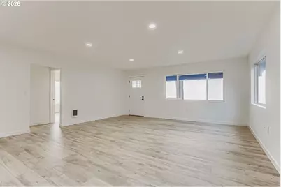 3913 SE Woodburn Rd, Washougal, WA 98671 - Photo 10