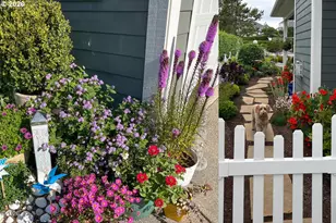 5920 SW Arbor Dr, Newport, OR 97366 - Photo 38