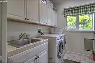 17130 Eastwood Ln, Brookings, OR 97415 - Photo 26