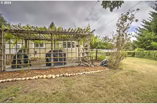 17130 Eastwood Ln, Brookings, OR 97415 - Photo 44