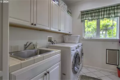 17130 Eastwood Ln, Brookings, OR 97415 - Photo 18