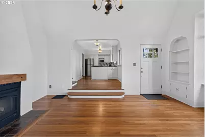 329 SE Gilham Ave, Portland, OR 97215 - Photo 6