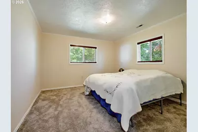14653 Ottaway Rd NE, Aurora, OR 97002 - Photo 12