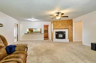 14653 Ottaway Rd NE, Aurora, OR 97002 - Photo 6