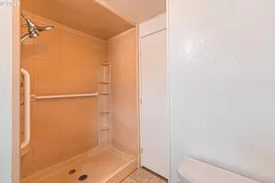 3086 Stapp Dr, Eugene, OR 97408 - Photo 30