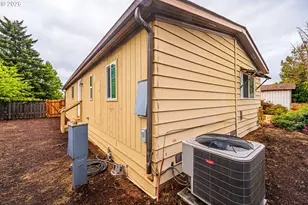 3086 Stapp Dr, Eugene, OR 97408 - Photo 6