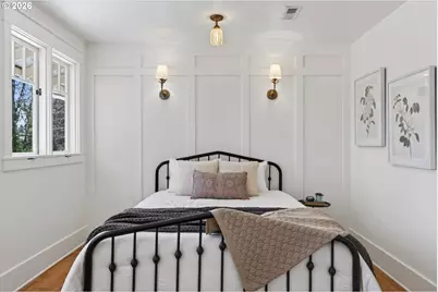 49 Briarwood Rd, Lake Oswego, OR 97034 - Photo 24