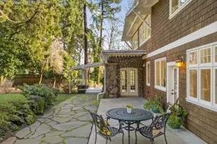 49 Briarwood Rd, Lake Oswego, OR 97034 - Photo 16