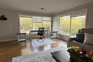 2994 Dapple Way, Eugene, OR 97401 - Photo 2