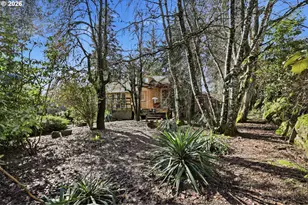 15717 SW Scholls Ferry Rd, Beaverton, OR 97007 - Photo 28