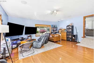 200 SE Walnut Ave, Dallas, OR 97338 - Photo 26
