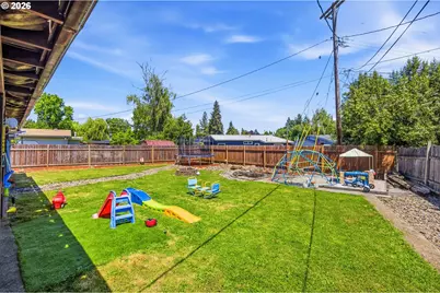 200 SE Walnut Ave, Dallas, OR 97338 - Photo 30