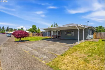 200 SE Walnut Ave, Dallas, OR 97338 - Photo 2