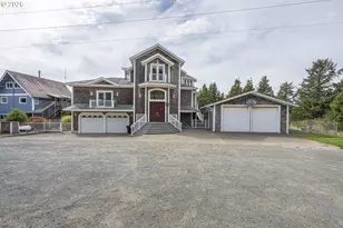 15710 Oceanview Ave, Rockaway Beach, OR 97136 - Photo 40