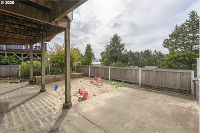 15710 Oceanview Ave, Rockaway Beach, OR 97136 - Photo 38
