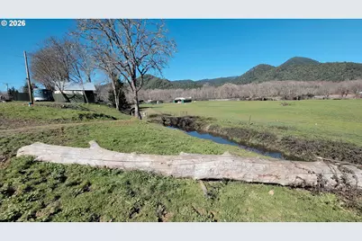 514 Eakin Rd, Azalea, OR 97410 - Photo 24