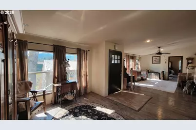 514 Eakin Rd, Azalea, OR 97410 - Photo 4