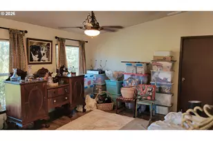 514 Eakin Rd, Azalea, OR 97410 - Photo 16