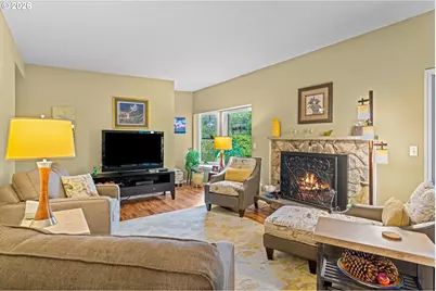 15621 SE Hanwood Ln, Milwaukie, OR 97267 - Photo 10