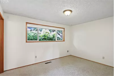 2335 5th St, Columbia City, OR 97018 - Photo 18