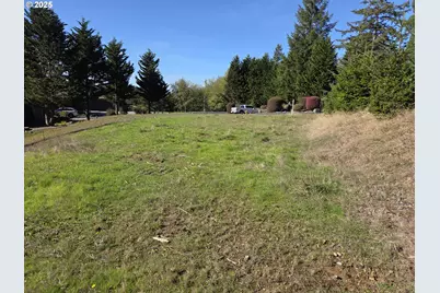 7771 Zoe Dr, Brookings, OR 97415 - Photo 1