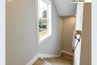 818 Pine St, Silverton, OR 97381 - Photo 28