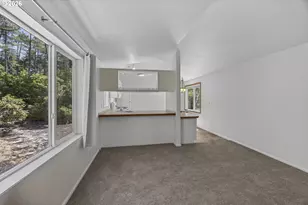 5580 Otter Way, Florence, OR 97439 - Photo 14