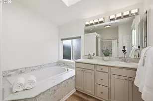 4055 Royal Ave, Eugene, OR 97402 - Photo 34