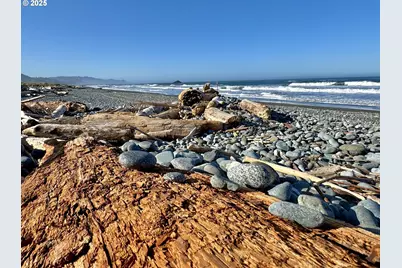 00 Old Coast Hwy, Gold Beach, OR 97444 - Photo 22