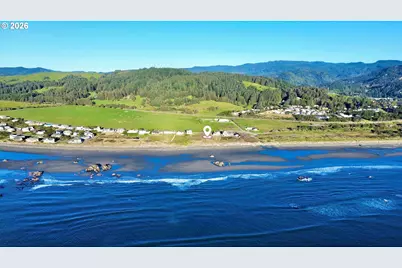 00 Old Coast Hwy, Gold Beach, OR 97444 - Photo 4