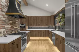 1685 Fernwood Dr, Lake Oswego, OR 97034 - Photo 10