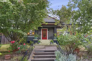4249 SE Stark St, Portland, OR 97215 - Photo 2