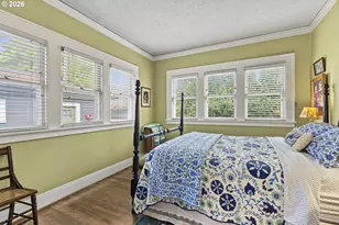 4249 SE Stark St, Portland, OR 97215 - Photo 22