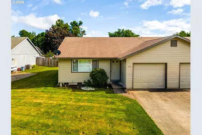 510 NE Osborne Ct, McMinnville, OR 97128 - Photo 12