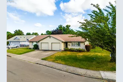 510 NE Osborne Ct, McMinnville, OR 97128 - Photo 10