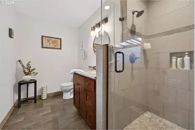 16309 Lake Forest Blvd, Lake Oswego, OR 97035 - Photo 20