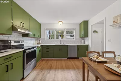 16309 Lake Forest Blvd, Lake Oswego, OR 97035 - Photo 8