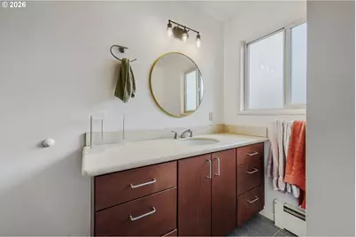 908 SW Gaines St #24, Portland, OR 97239 - Photo 14