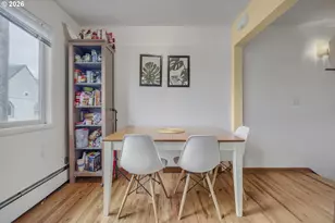 908 SW Gaines St, Portland, OR 97239 - Photo 10