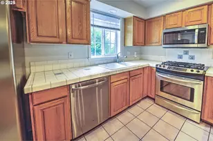 2772 E McLoughlin Blvd, Vancouver, WA 98661 - Photo 20
