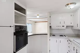 1566 Laura St, Springfield, OR 97477 - Photo 14