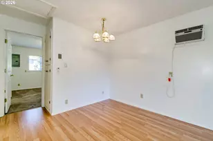 1566 Laura St, Springfield, OR 97477 - Photo 32