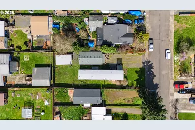 1566 Laura St, Springfield, OR 97477 - Photo 28