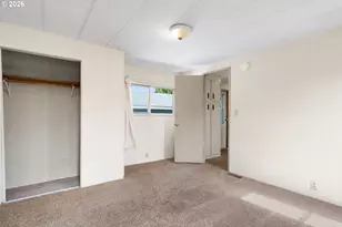 1566 Laura St, Springfield, OR 97477 - Photo 10