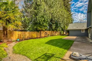 2635 Lafave St, West Linn, OR 97068 - Photo 8